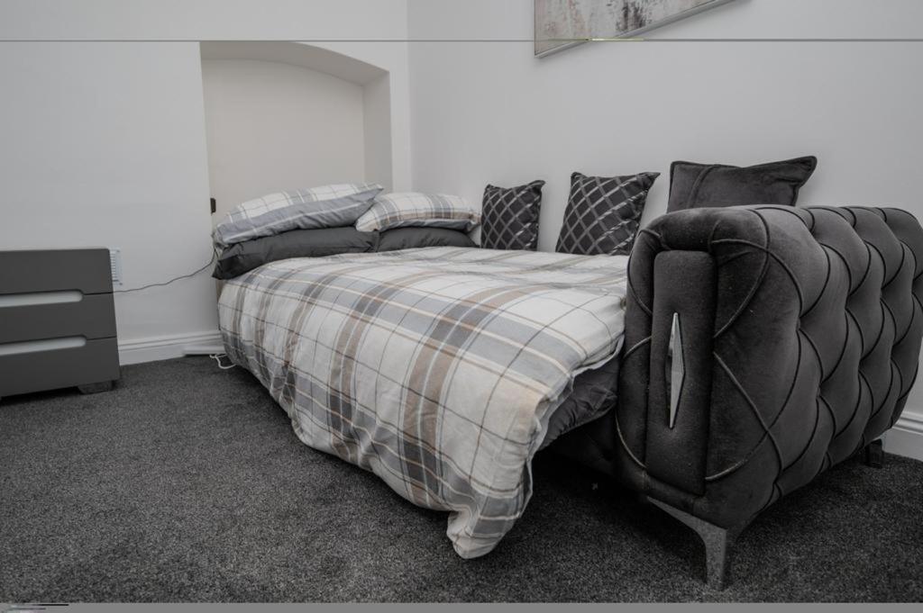The House Apartment Баркинг Екстериор снимка